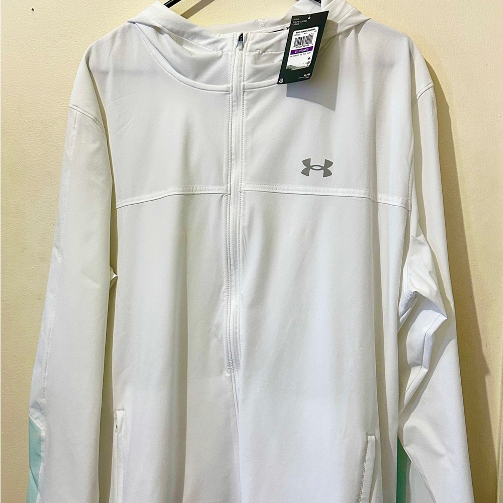 Men Full Zip Up with Hood Rain/Windbreaker Under Armour Run, 2XL, New w Tags